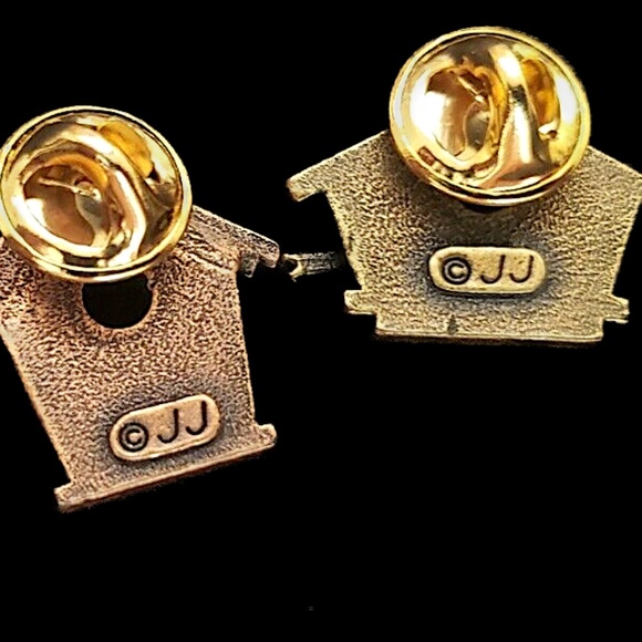 Vintage JJ Jonette  pins Bird House theme - Picture 4 of 6
